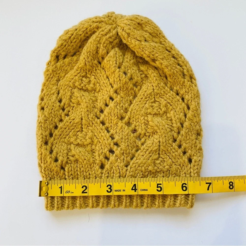 NEW Little girls Aymara, HBB iA knit hat bundle
